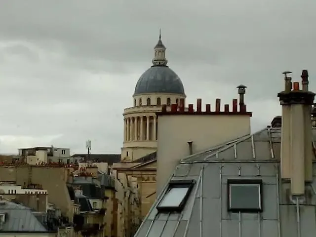 Central Historique Place Maubert Charmant Studio Tout Equipe Climatisation Ascenseur Paris 0*,